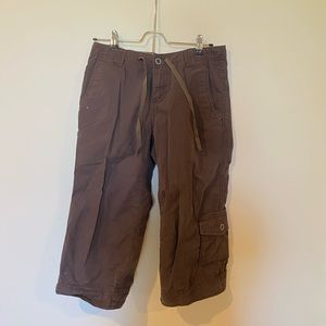 brown low-waisted cropped cargo pants